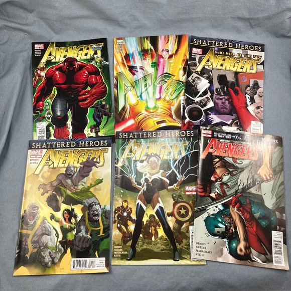 Avengers Marvel Comics Lot of 10 Issues 2011-2012 Series #7+ - Picture 2 of 3